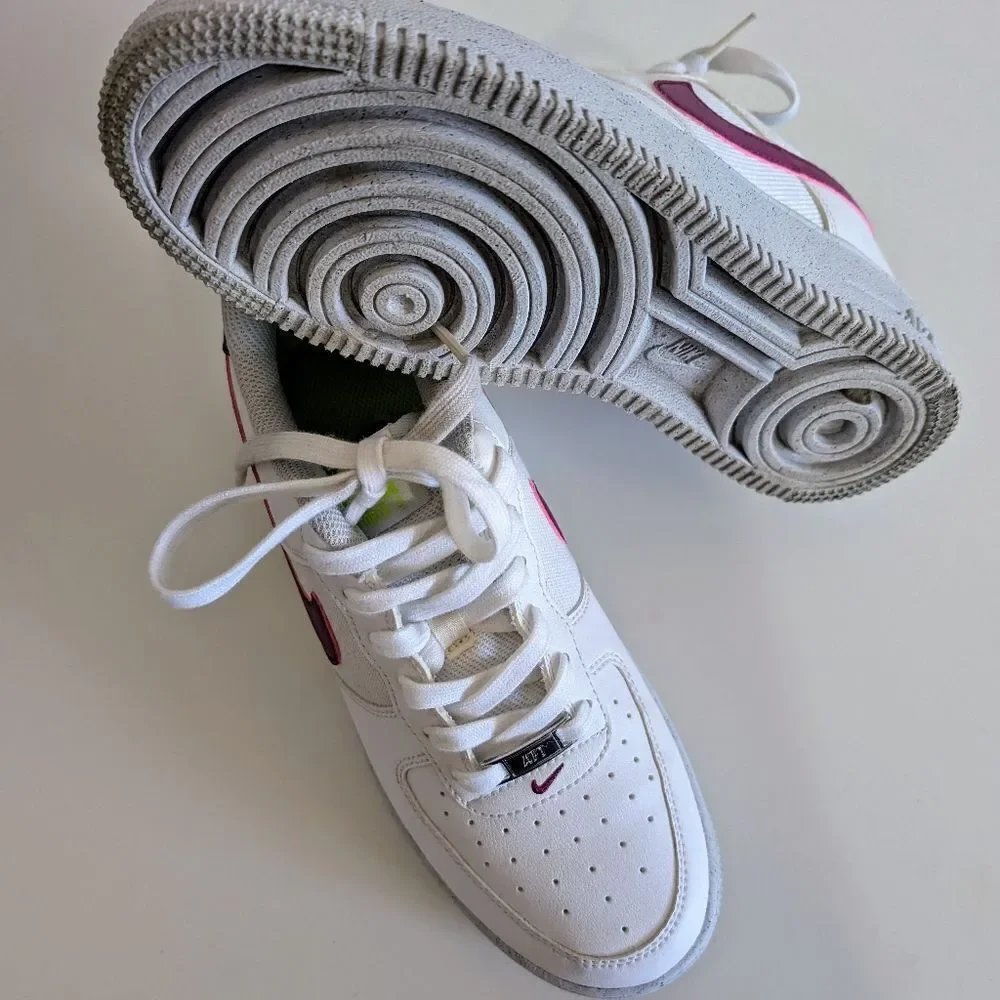 Nike pre loved
